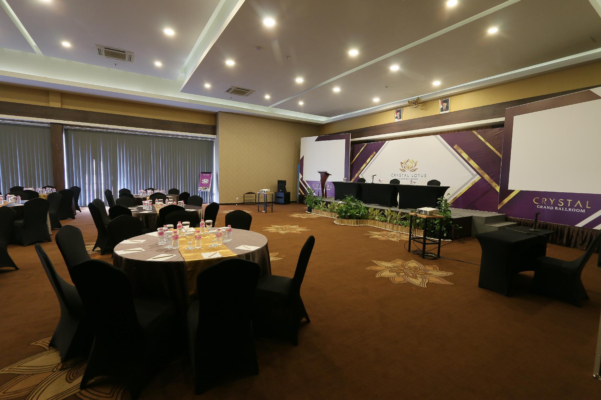 Crystal Lotus Hotel Yogyakarta Melati Ngoại thất bức ảnh