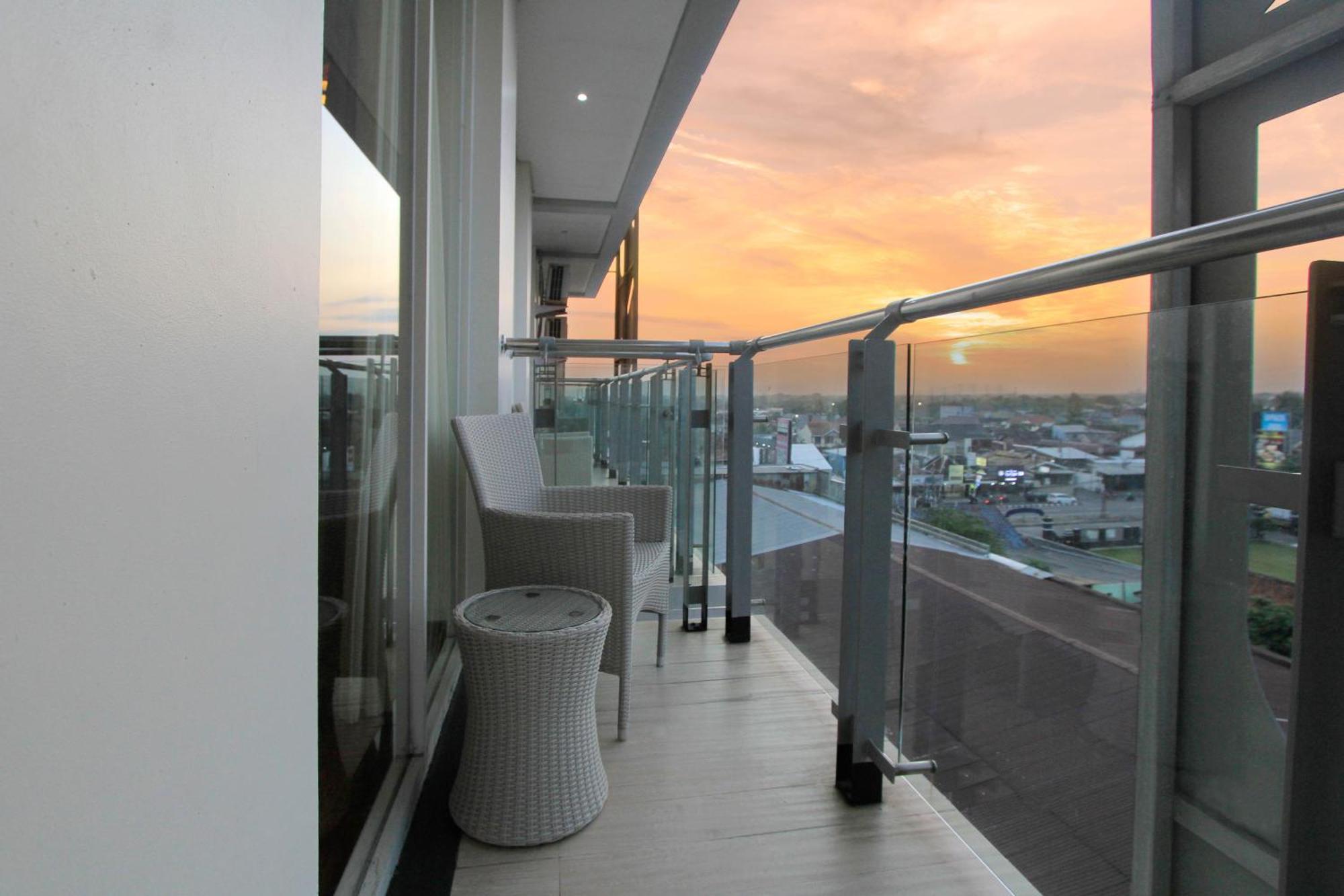 Crystal Lotus Hotel Yogyakarta Melati Ngoại thất bức ảnh